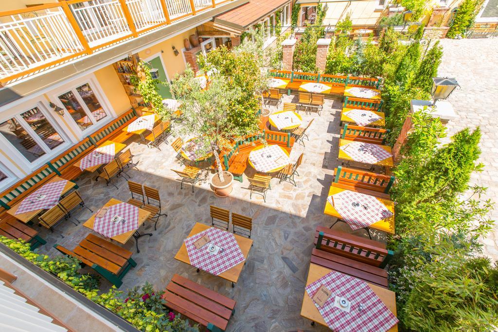 Hotel Elia Guntramsdorf Esterno foto